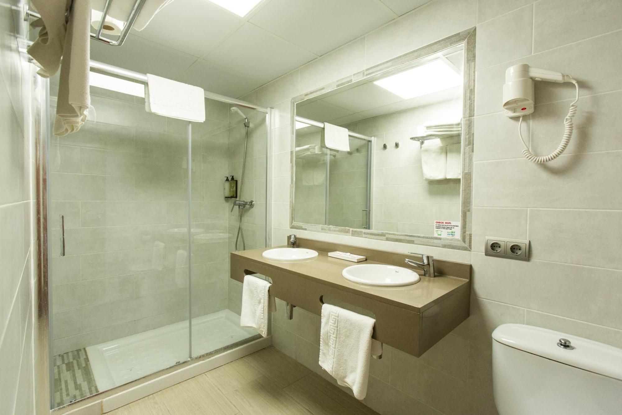 Apartamentos Jet - Adults Only Плая ден Боса Екстериор снимка