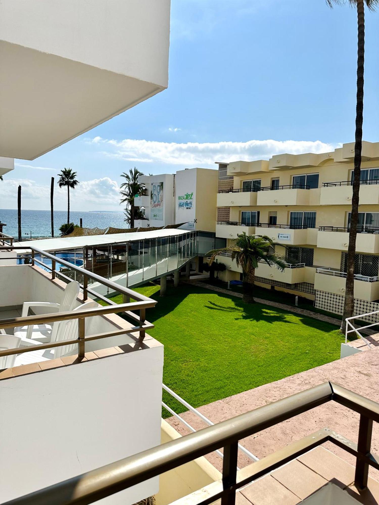 Apartamentos Jet - Adults Only Плая ден Боса Екстериор снимка